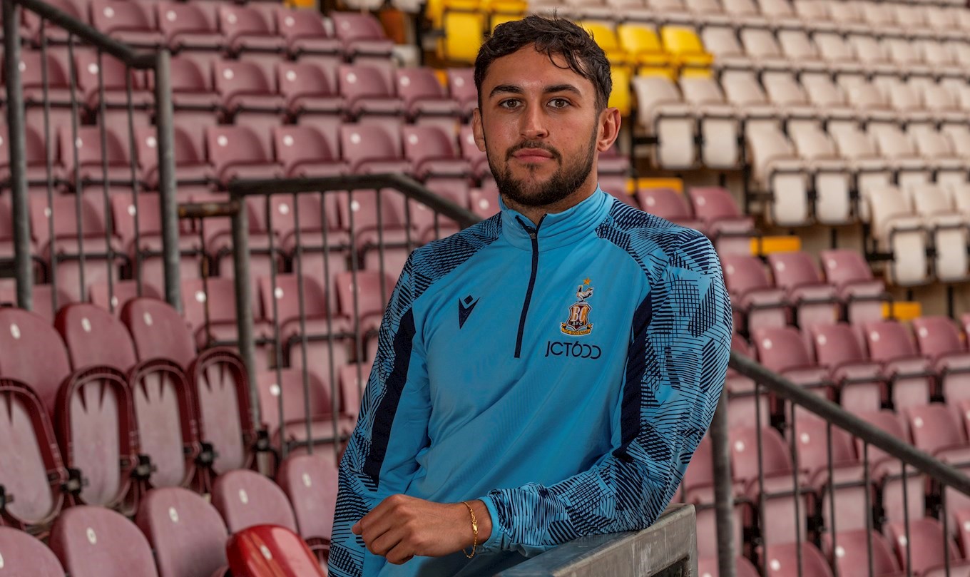 SUTTON SIGNS FOR TWO MORE YEARS | News | Bradford City